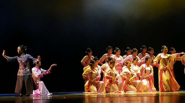 文藝創(chuàng)作與表演 當(dāng)代中國的文化脈動(dòng)與文化自信